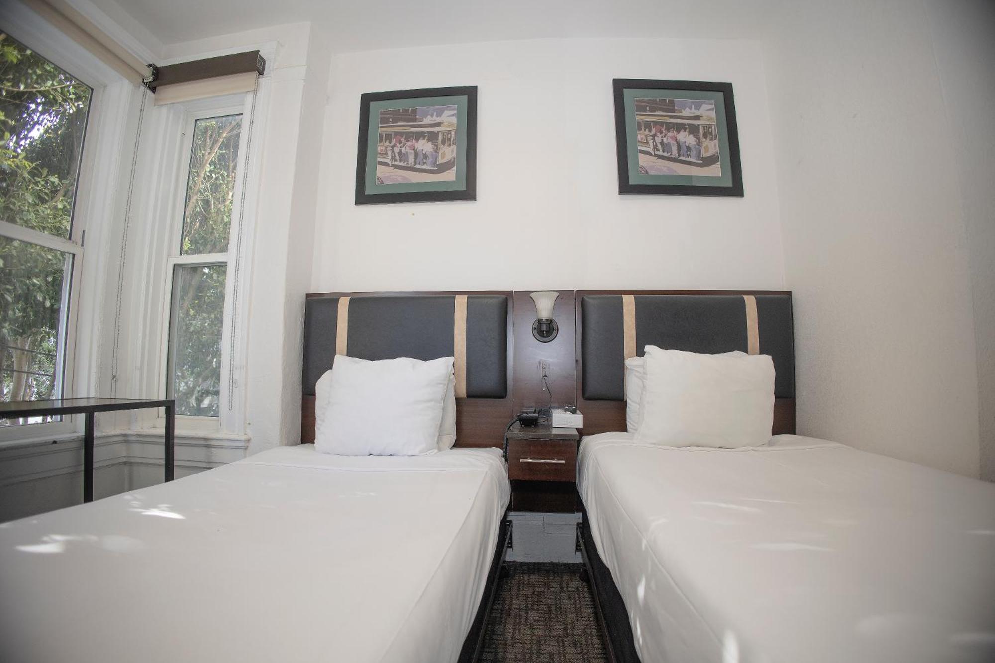 Hotel Casa Loma